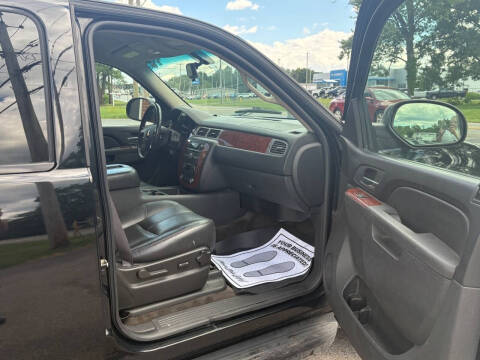 2011 Chevrolet Suburban LT