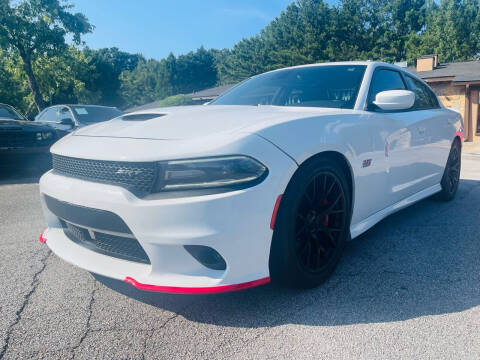 2015 Dodge Charger for sale at Classic Luxury Motors in Buford GA