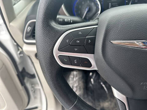 2021 Chrysler Voyager LXi