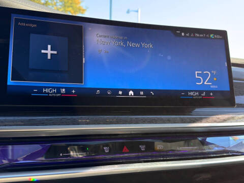 2023 BMW 7 Series 740i