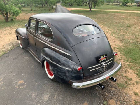1946 Ford Deluxe