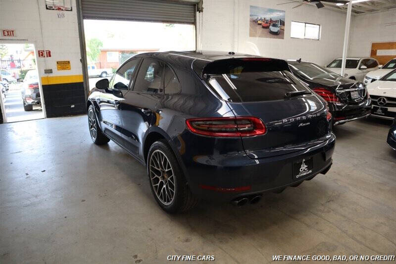 2018 Porsche Macan