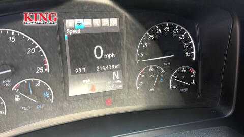 2023 Freightliner Cascadia