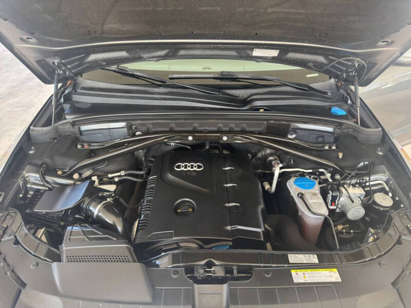 2012 Audi Q5 2.0T quattro Premium Plus