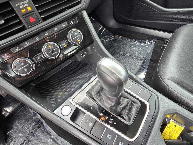 2019 Volkswagen Jetta SEL