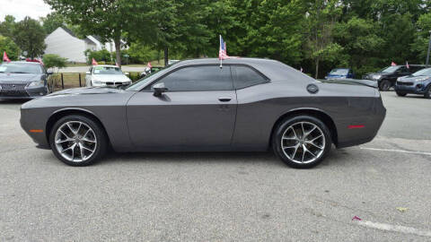 2021 Dodge Challenger SXT