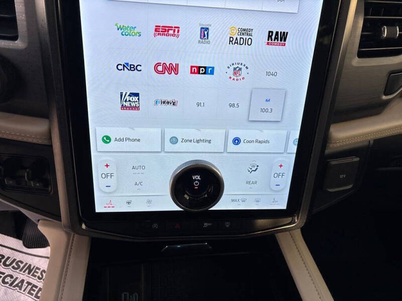 2024 Ford Expedition MAX Platinum