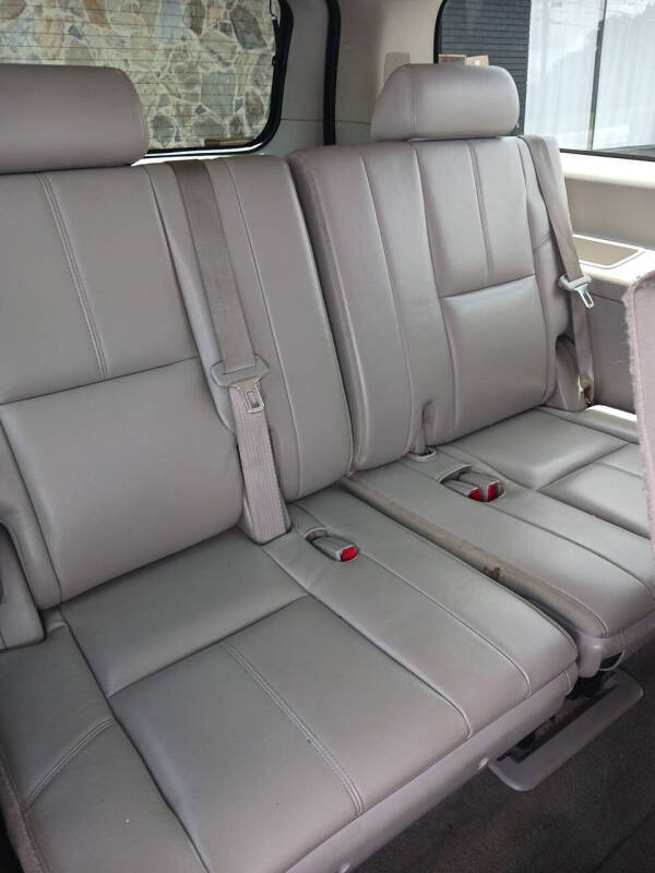 2012 Chevrolet Suburban LT