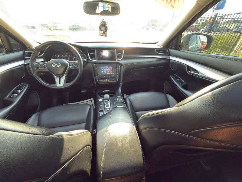 2021 Infiniti QX50 Luxe
