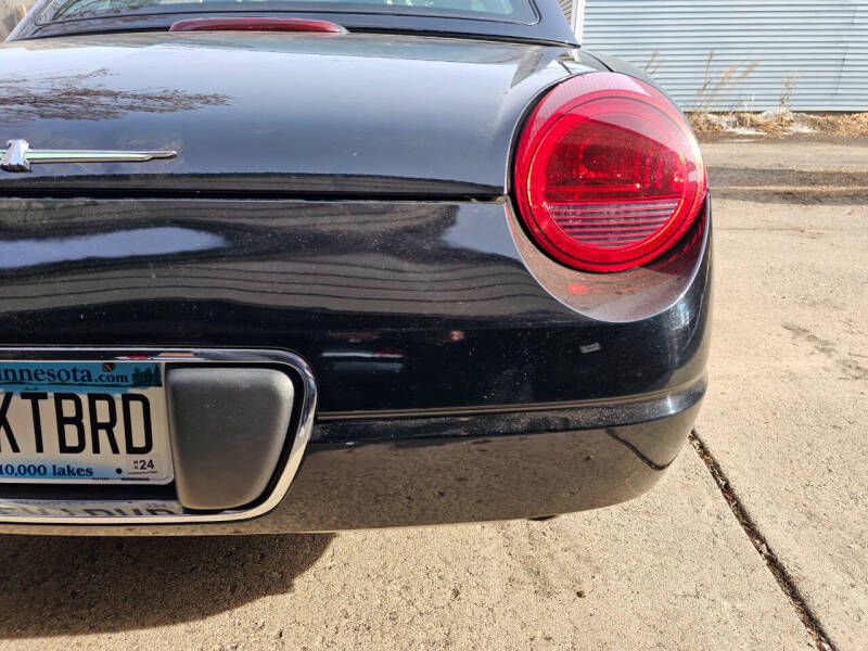 2005 Ford Thunderbird Deluxe