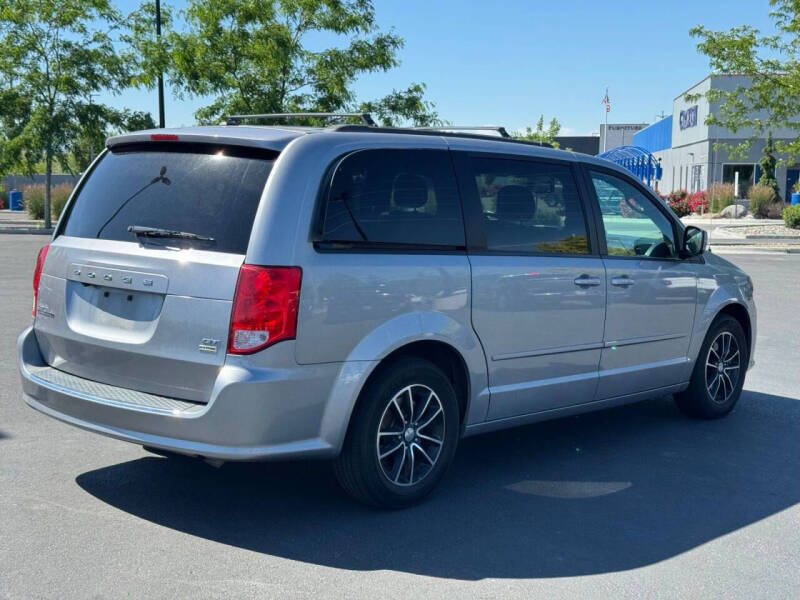 2017 Dodge Grand Caravan GT