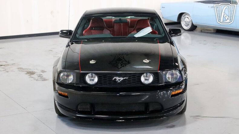 2005 Ford Mustang