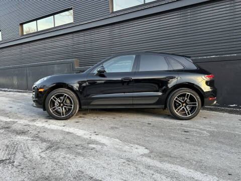 2020 Porsche Macan S