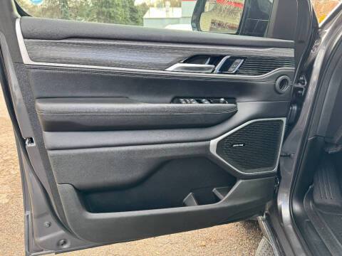 2023 Jeep Wagoneer Series II