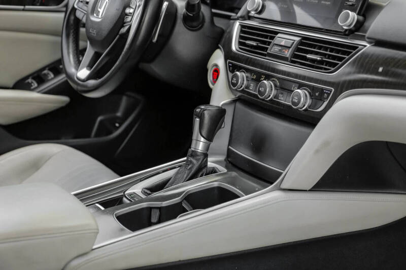 2018 Honda Accord Touring