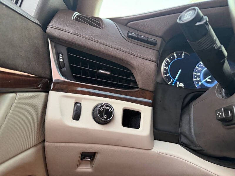 2016 Cadillac Escalade Premium Collection