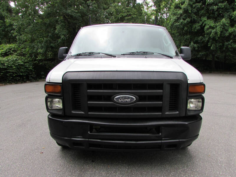 2011 Ford E-Series