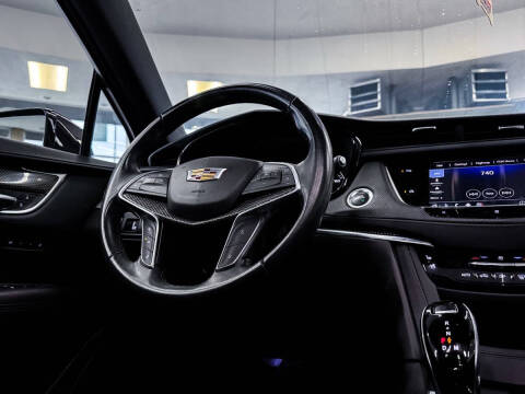 2021 Cadillac XT5 Sport