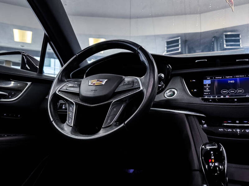 2021 Cadillac XT5 Sport