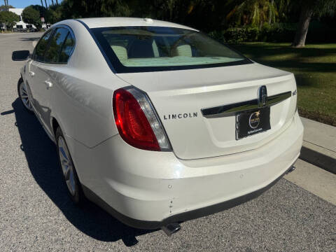 2009 Lincoln MKS