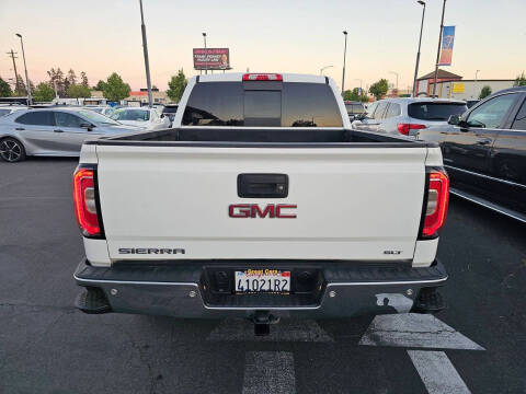 2018 GMC Sierra 1500 SLT