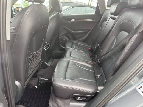 2015 Audi Q5 2.0T quattro Premium Plus