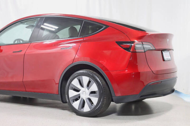 2024 Tesla Model Y Long Range