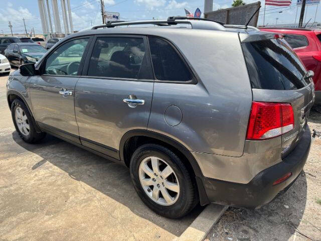 2013 Kia Sorento LX