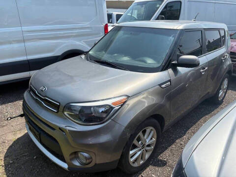 2018 Kia Soul +