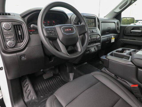 2025 GMC Sierra 2500HD Pro