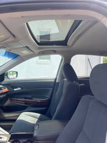 2012 Honda Crosstour EX V6