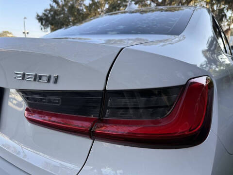 2019 BMW 3 Series 330i