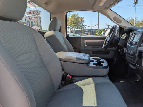 2019 RAM 1500 Classic Tradesman
