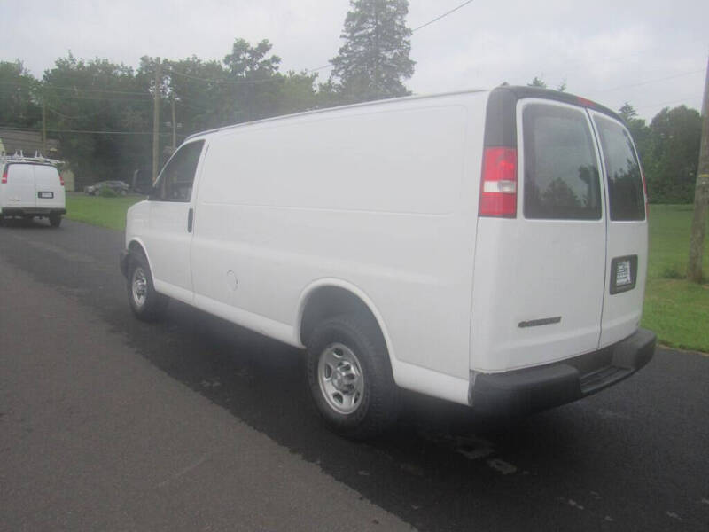 2017 Chevrolet Express 2500