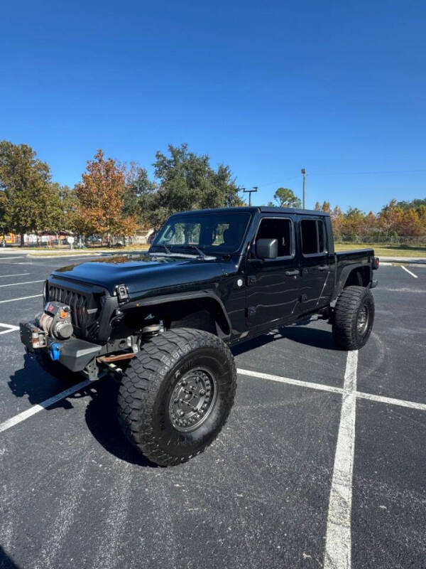 2020 Jeep Gladiator Sport S's photo