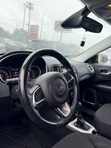 2017 Jeep Compass Sport