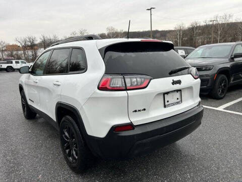 2023 Jeep Cherokee Altitude Lux