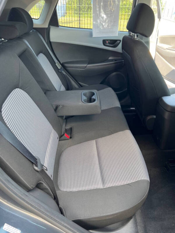 2021 Hyundai Kona SEL Plus