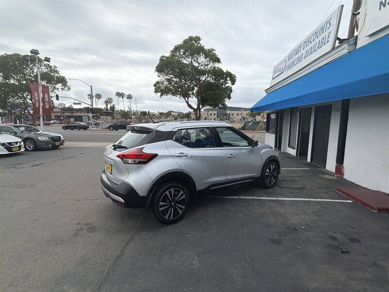 2018 Nissan Kicks SR