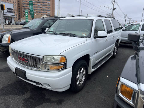 2005 GMC Yukon XL for sale at KEYPORT AUTO SALES LLC in Keyport NJ