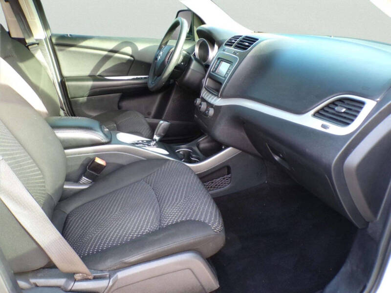 2020 Dodge Journey SE Value