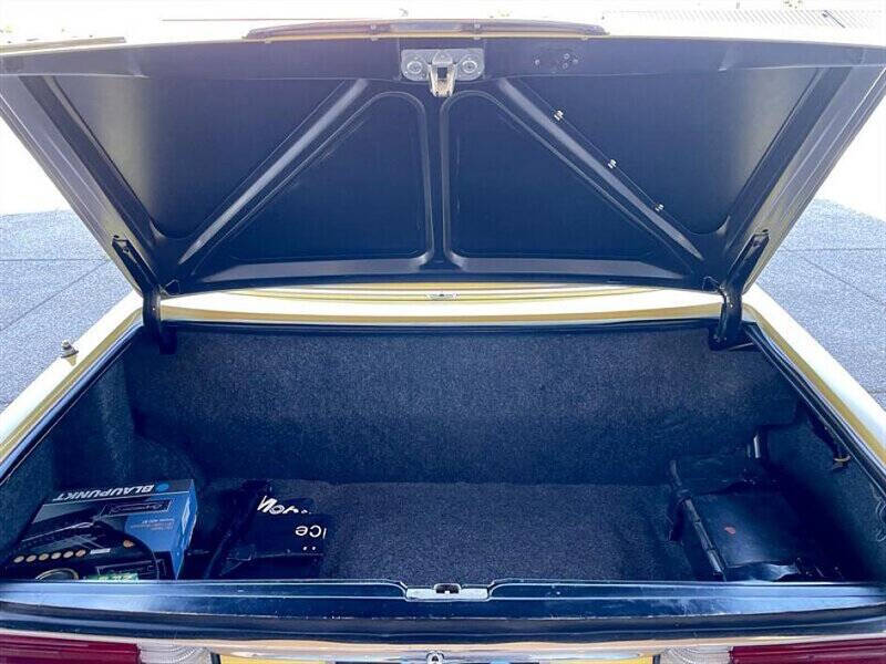 1977 Mercedes-Benz n/a