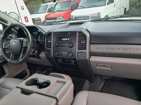 2017 Ford F-350 Super Duty XL