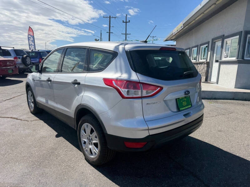 2016 Ford Escape S