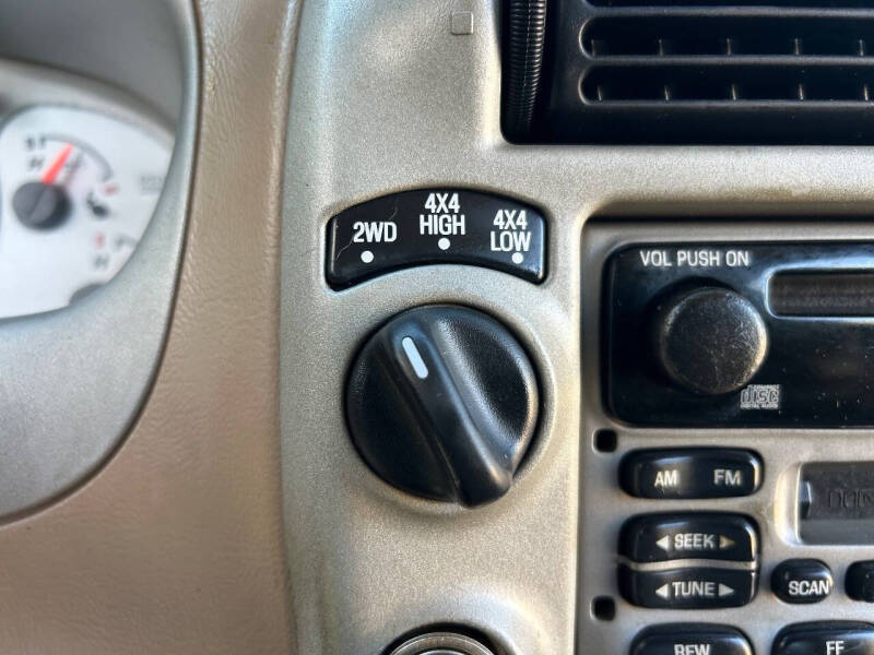 2002 Ford Explorer Sport Trac Value