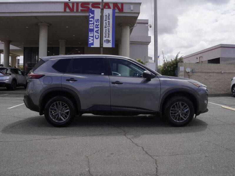 2021 Nissan Rogue S