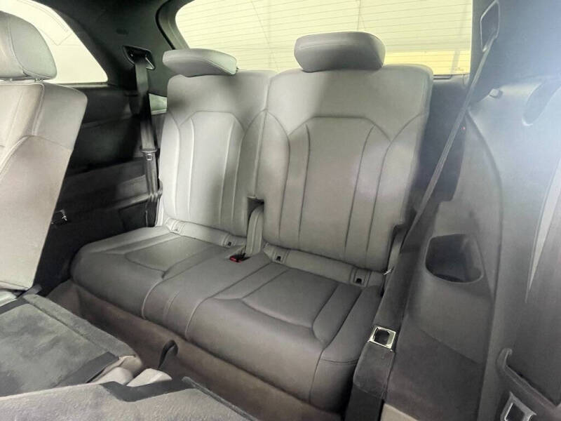 2019 Audi Q7 quattro Prestige 55 TFSI