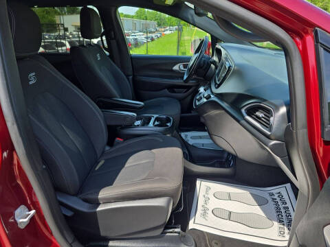 2020 Chrysler Pacifica Touring