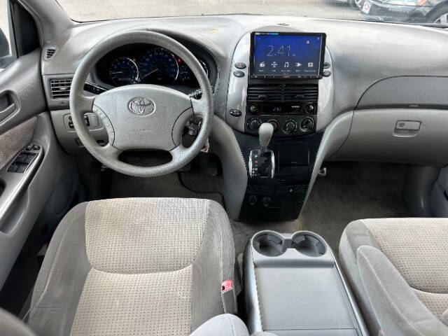 2010 Toyota Sienna