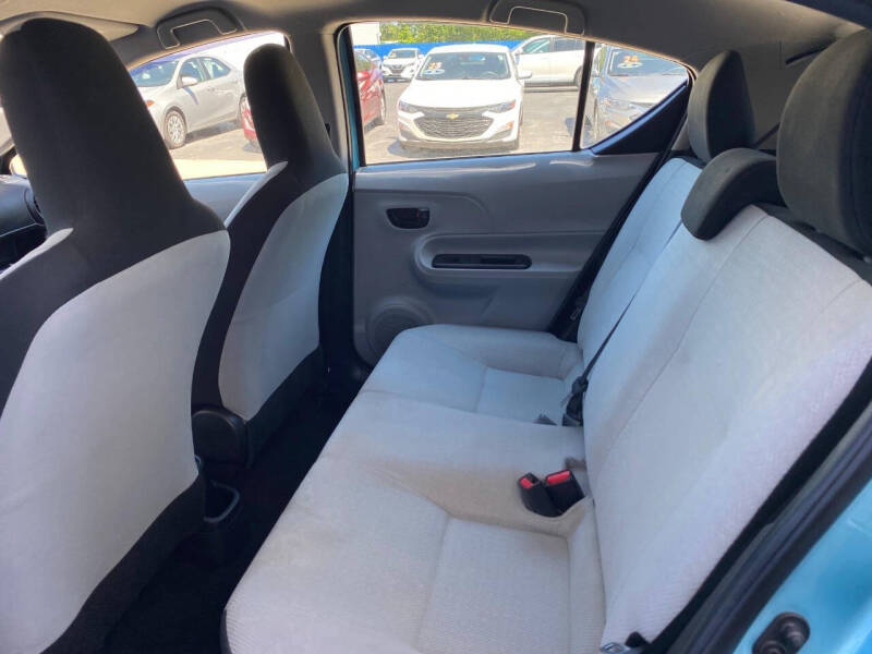 2013 Toyota Prius c